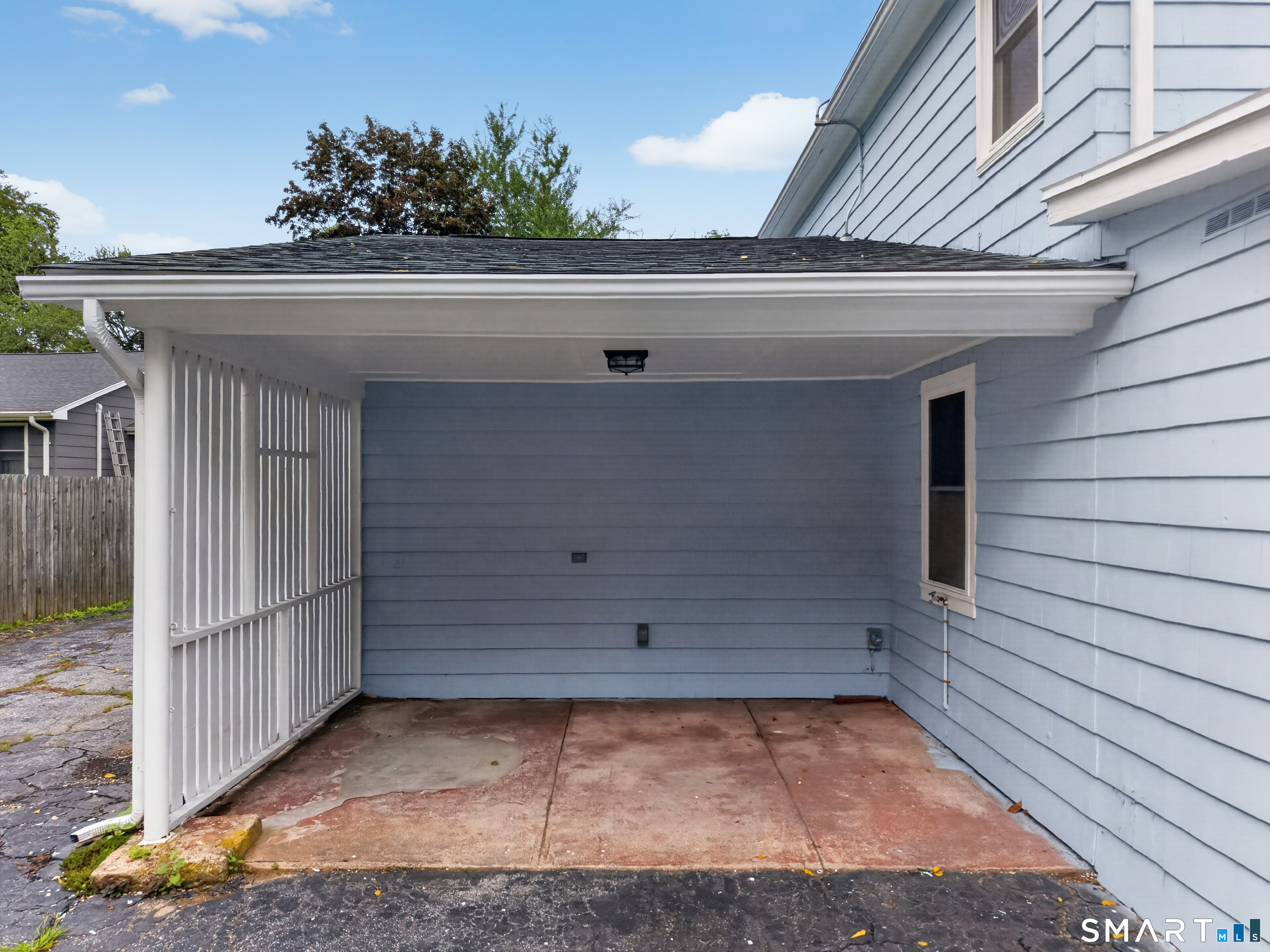 27 Old Norwich Road Waterford CT 06375