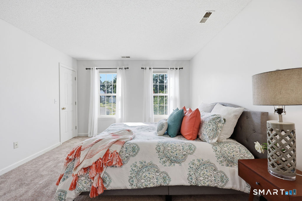 46 Dundee Drive Cheshire CT 06410