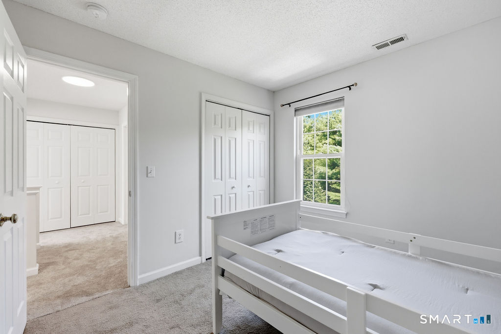 46 Dundee Drive Cheshire CT 06410