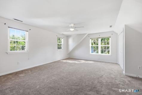 46 Dundee Drive Cheshire CT 06410