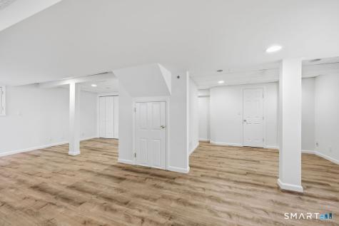 46 Dundee Drive Cheshire CT 06410
