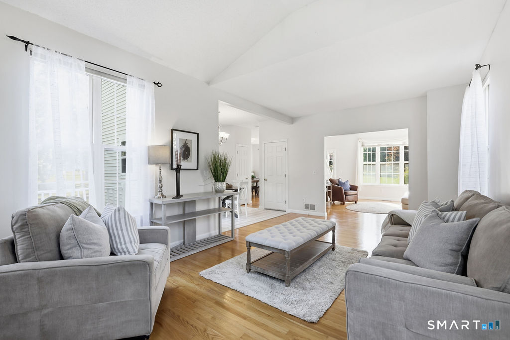 46 Dundee Drive Cheshire CT 06410