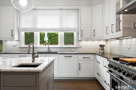 9 Pond Edge Road Westport CT 06880