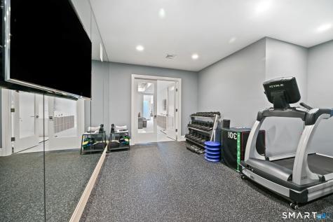 9 Pond Edge Road Westport CT 06880