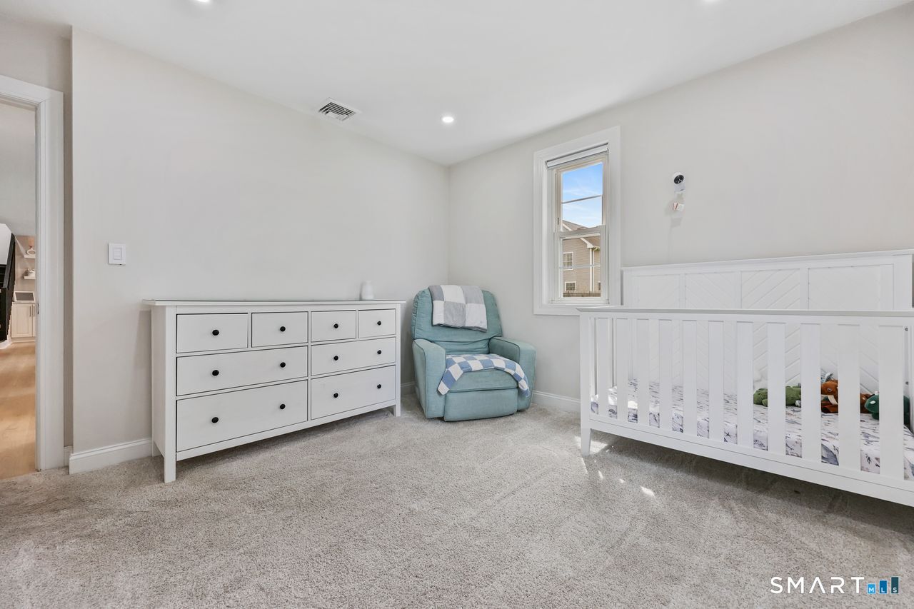 140 Courtland Avenue Stamford CT 06902