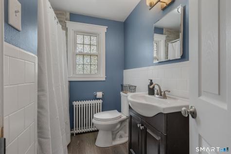 65 Flat Iron Road Guilford CT 06437