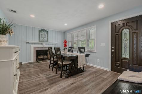 65 Flat Iron Road Guilford CT 06437