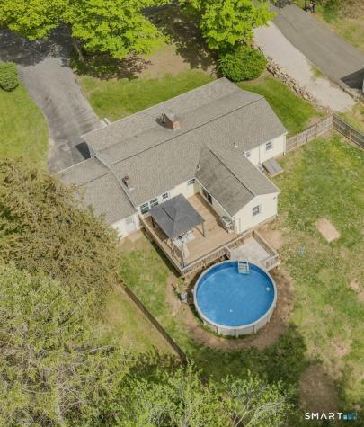 65 Flat Iron Road Guilford CT 06437