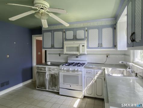 277 Nichols Avenue Stratford CT 06614