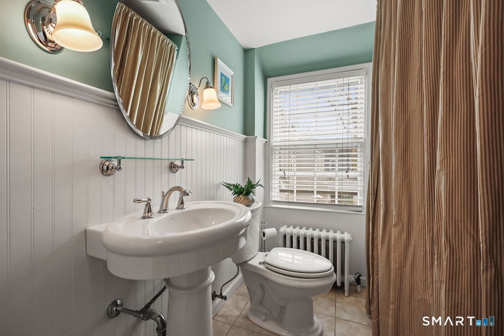 17 Brookline Drive West Hartford CT 06107