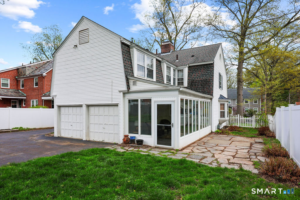 17 Brookline Drive West Hartford CT 06107