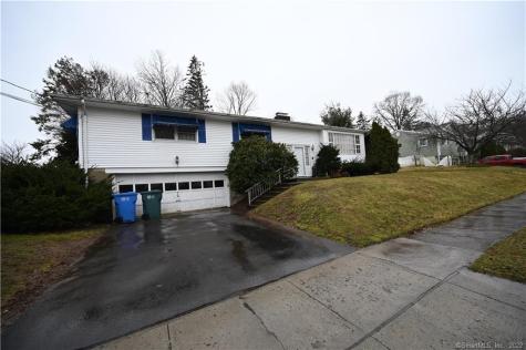 88 Sandquist Circle Hamden CT 06514