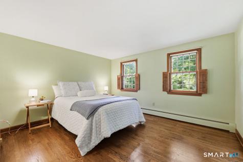 10 Shady Lane Simsbury CT 06092