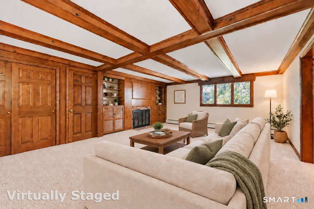 10 Shady Lane Simsbury CT 06092