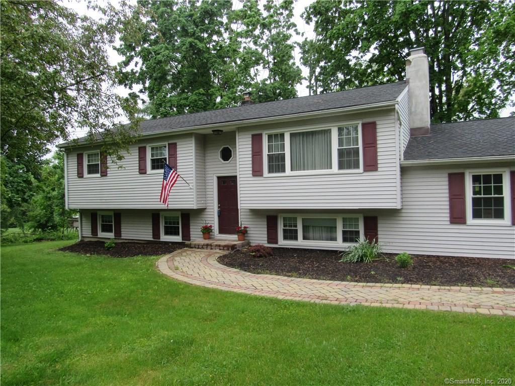 14 Knollcrest Drive Brookfield CT 06804