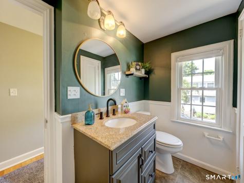 137 Green Road Manchester CT 06042