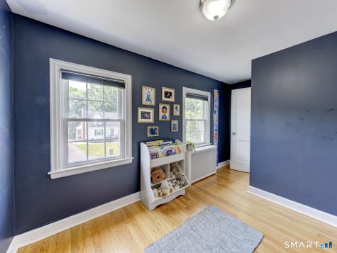 137 Green Road Manchester CT 06042