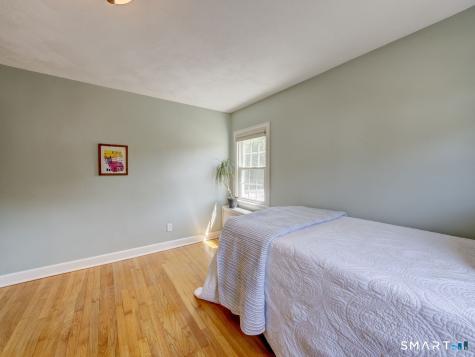 137 Green Road Manchester CT 06042
