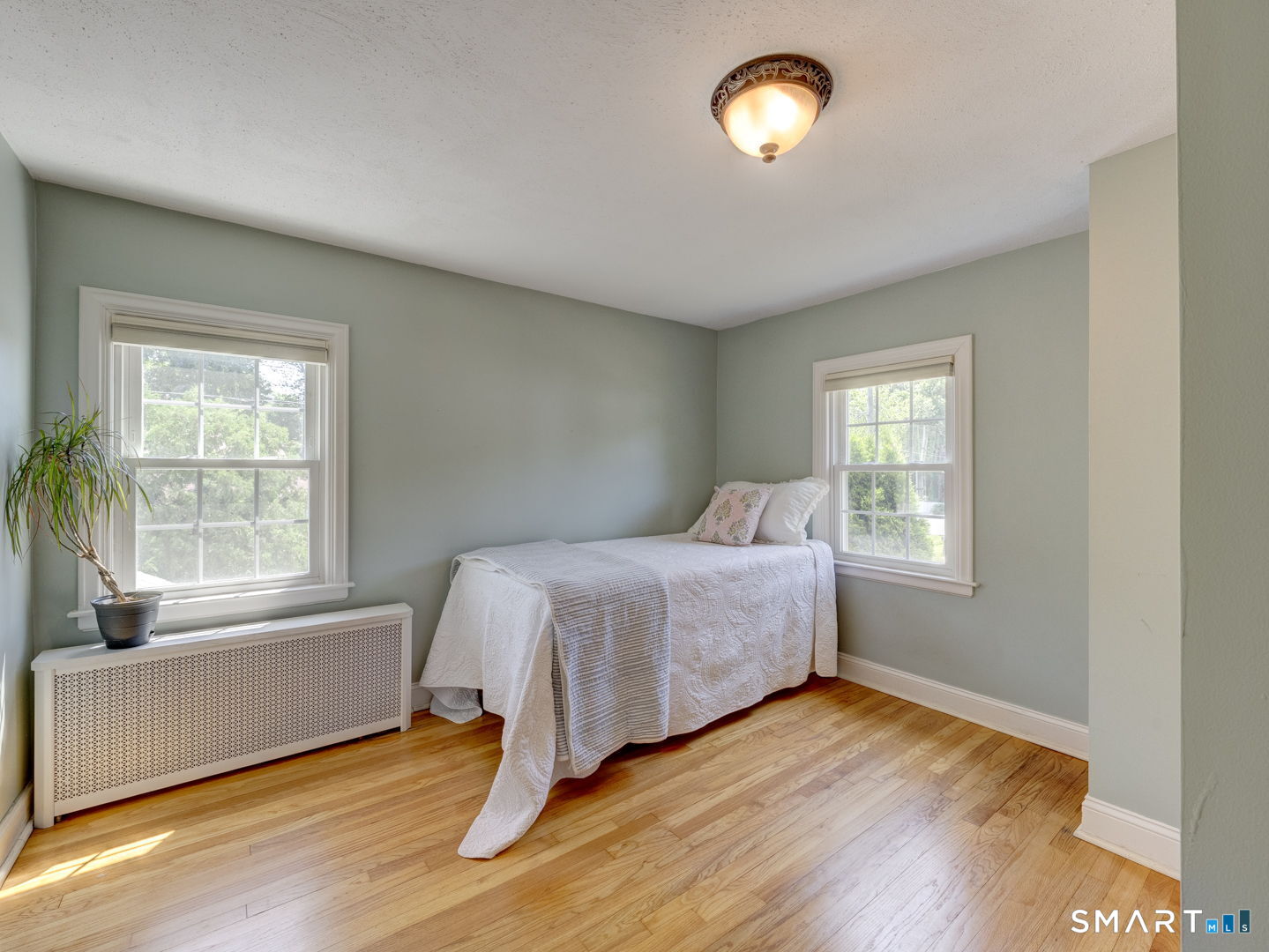 137 Green Road Manchester CT 06042