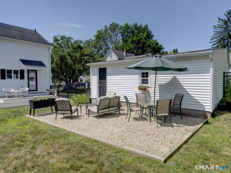 137 Green Road Manchester CT 06042