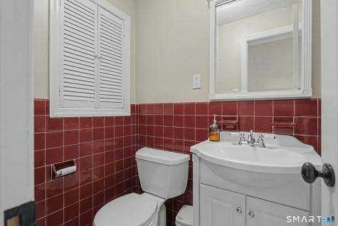 100 Brenair Terrace Stratford CT 06615