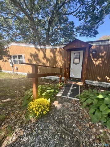 133 West Main Street Clinton CT 06413
