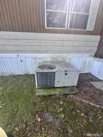 133 West Main Street Clinton CT 06413