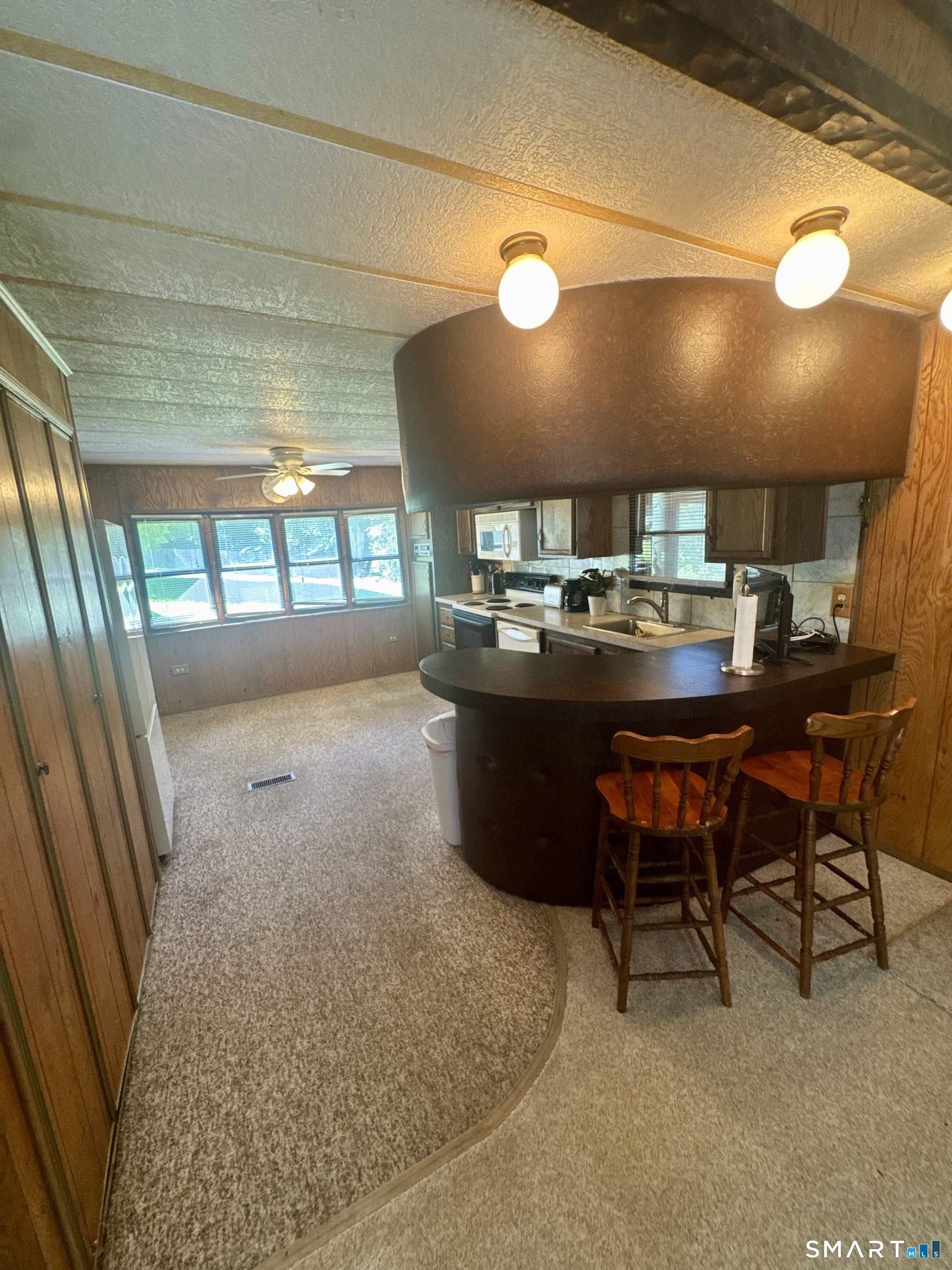 133 West Main Street Clinton CT 06413