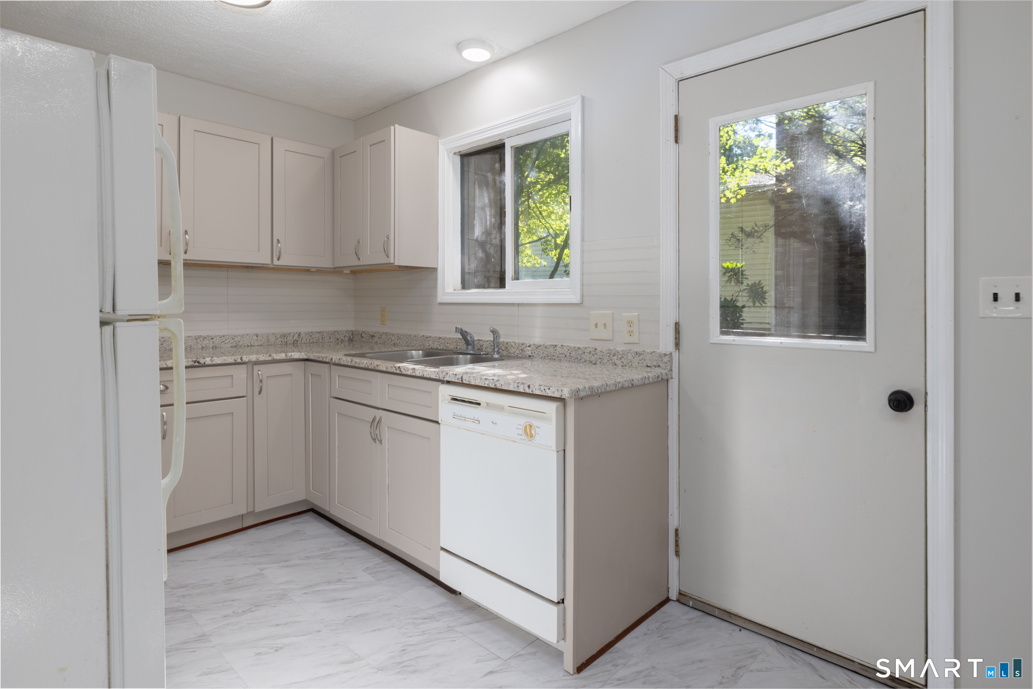 31 Chetelat Drive Ashford CT 06278