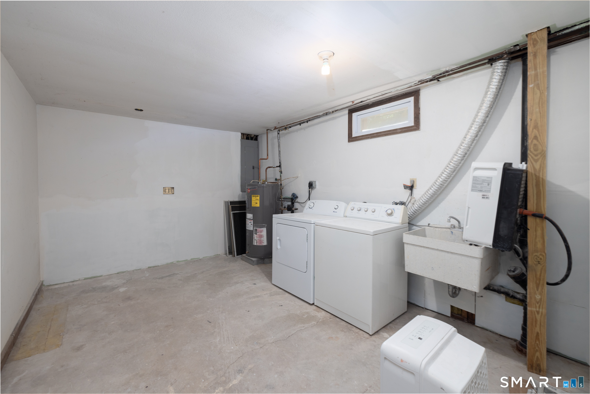 31 Chetelat Drive Ashford CT 06278