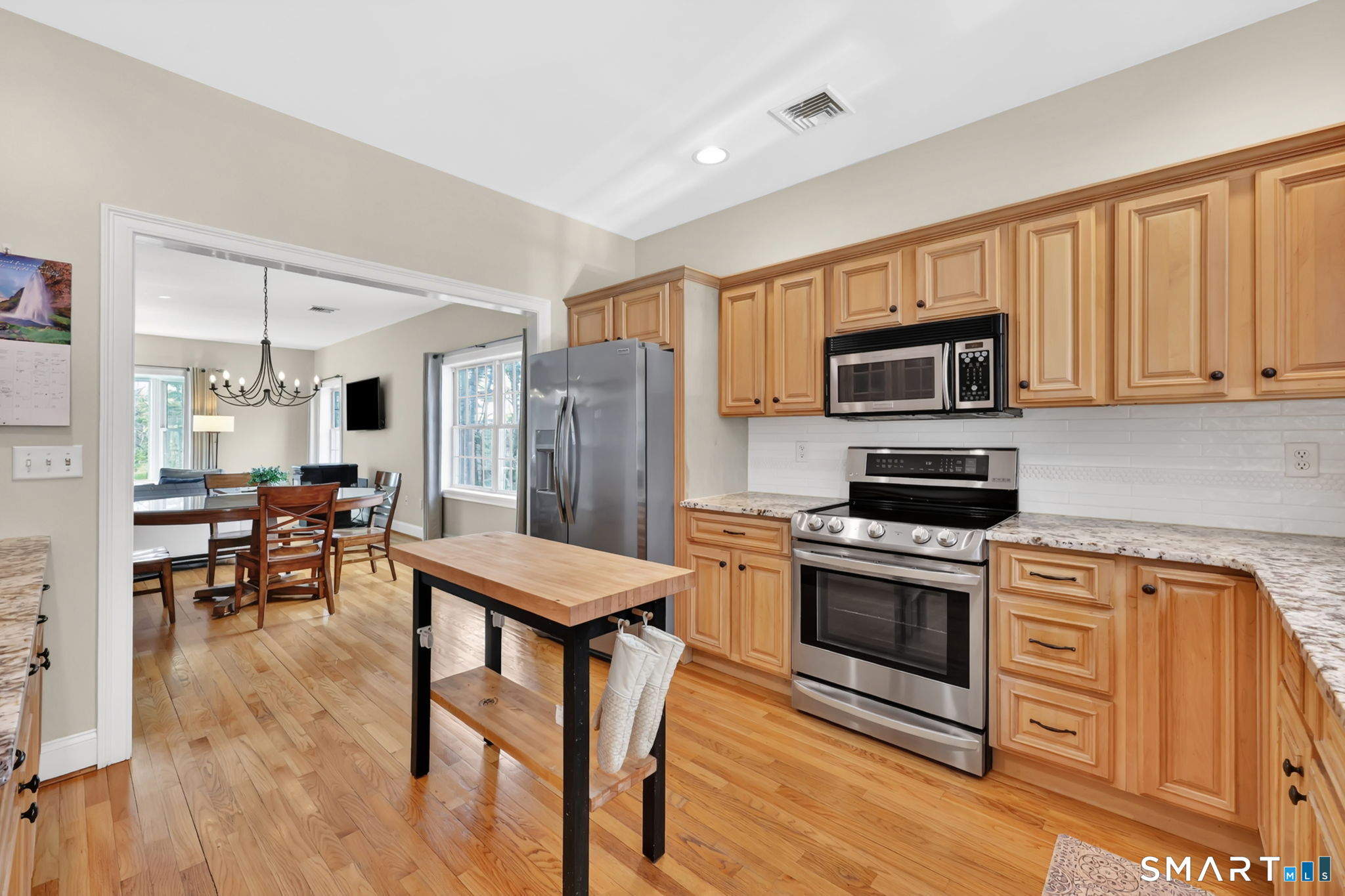 21 Crystal Ridge Drive Ellington CT 06029