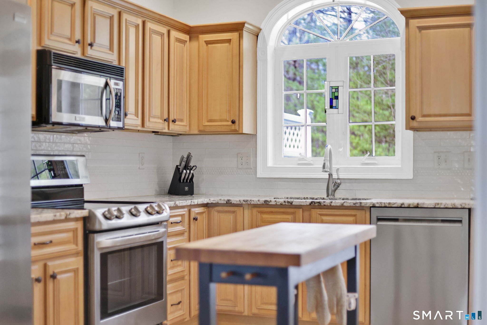 21 Crystal Ridge Drive Ellington CT 06029