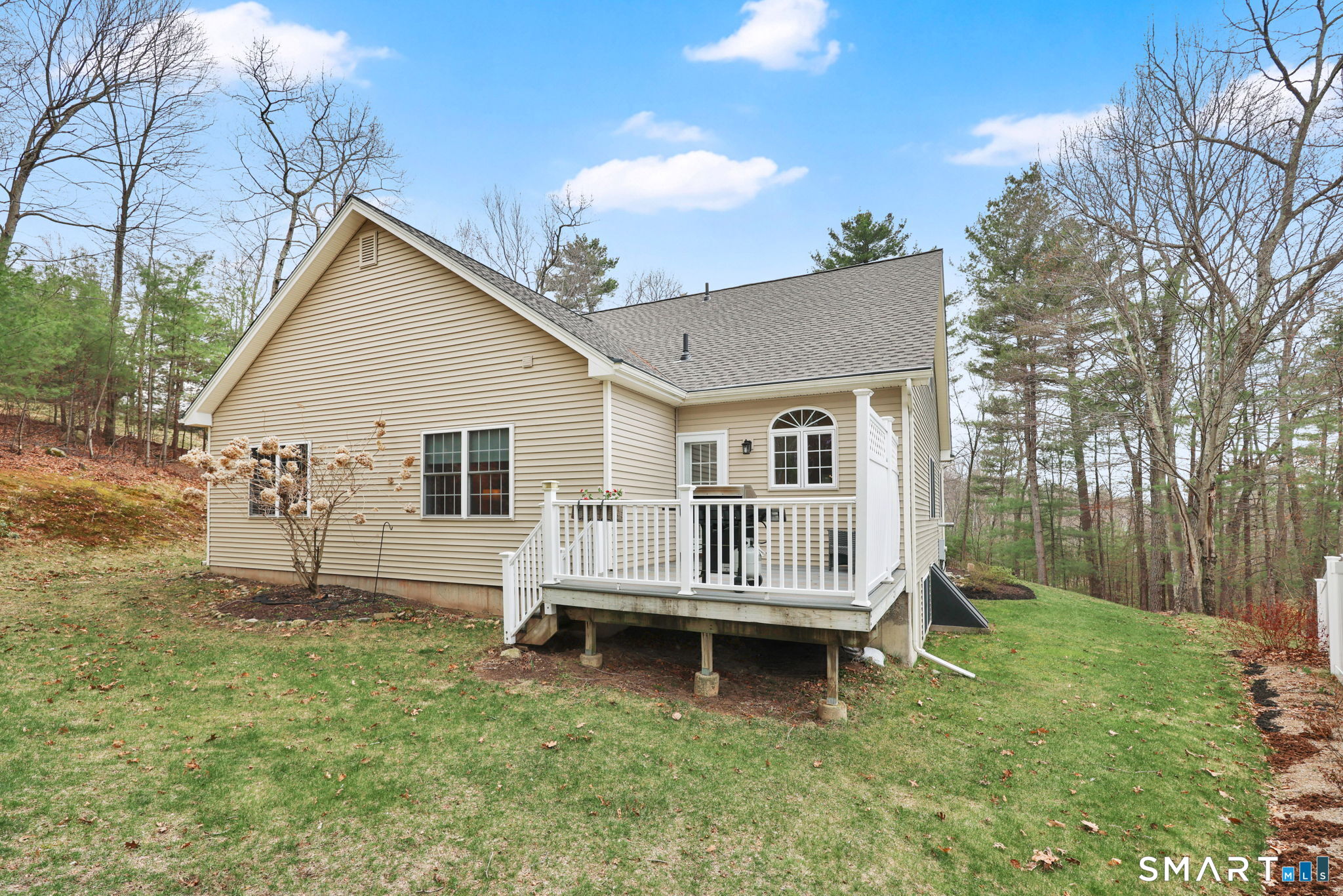 21 Crystal Ridge Drive Ellington CT 06029
