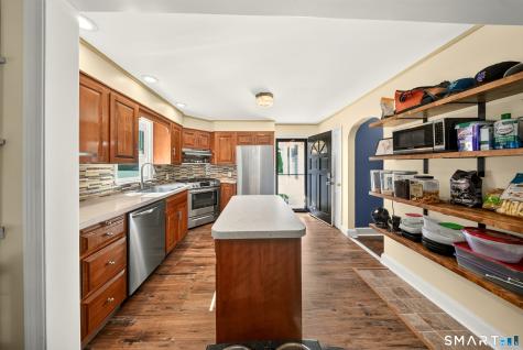 63 Pritchard Road Waterbury CT 06705