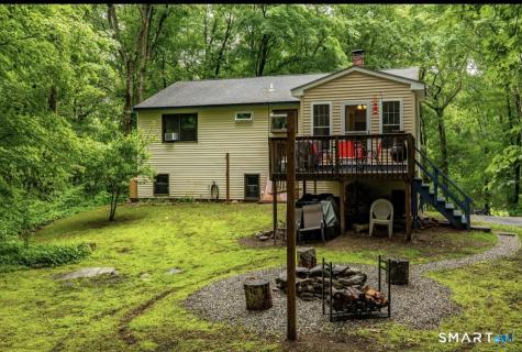 35 Hunt Road Columbia CT 06237