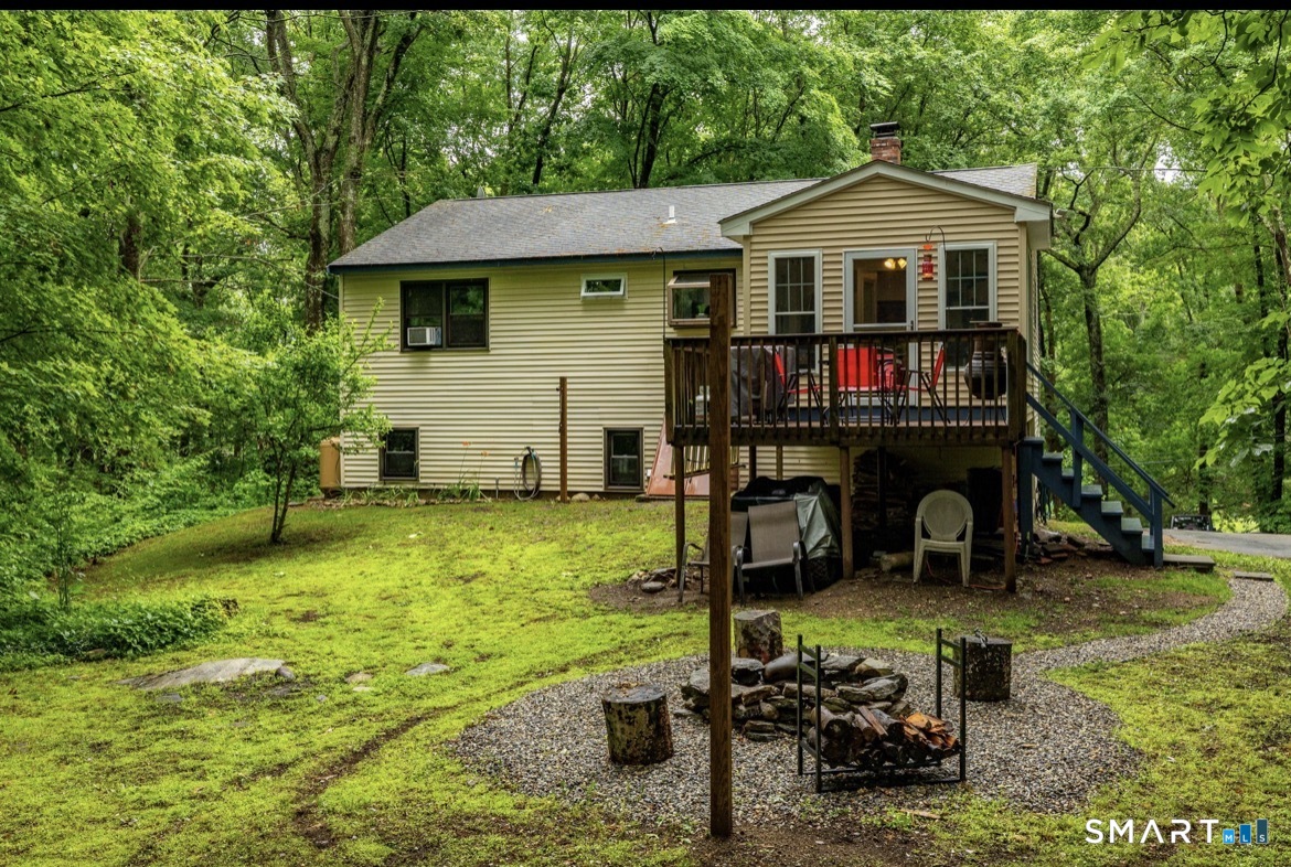 35 Hunt Road Columbia CT 06237