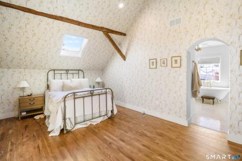 100 Tuller Road Fairfield CT 06825