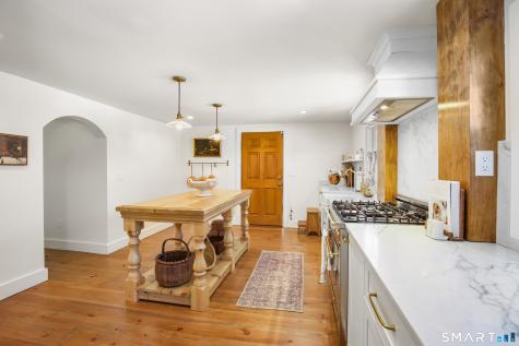 100 Tuller Road Fairfield CT 06825