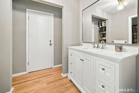 1 High Meadow Road Bloomfield CT 06002