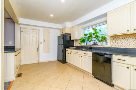 117 Woodside Street Putnam CT 06260