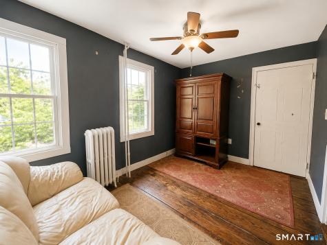 443 Amity Road Bethany CT 06524
