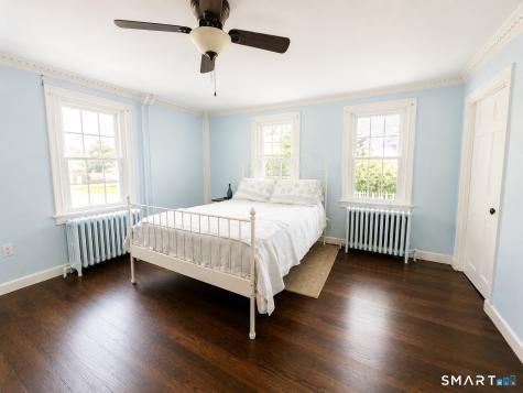 443 Amity Road Bethany CT 06524