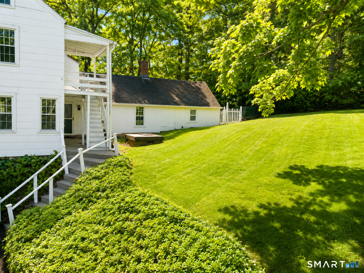 443 Amity Road Bethany CT 06524