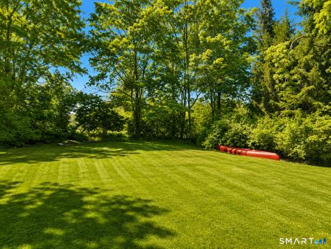 443 Amity Road Bethany CT 06524