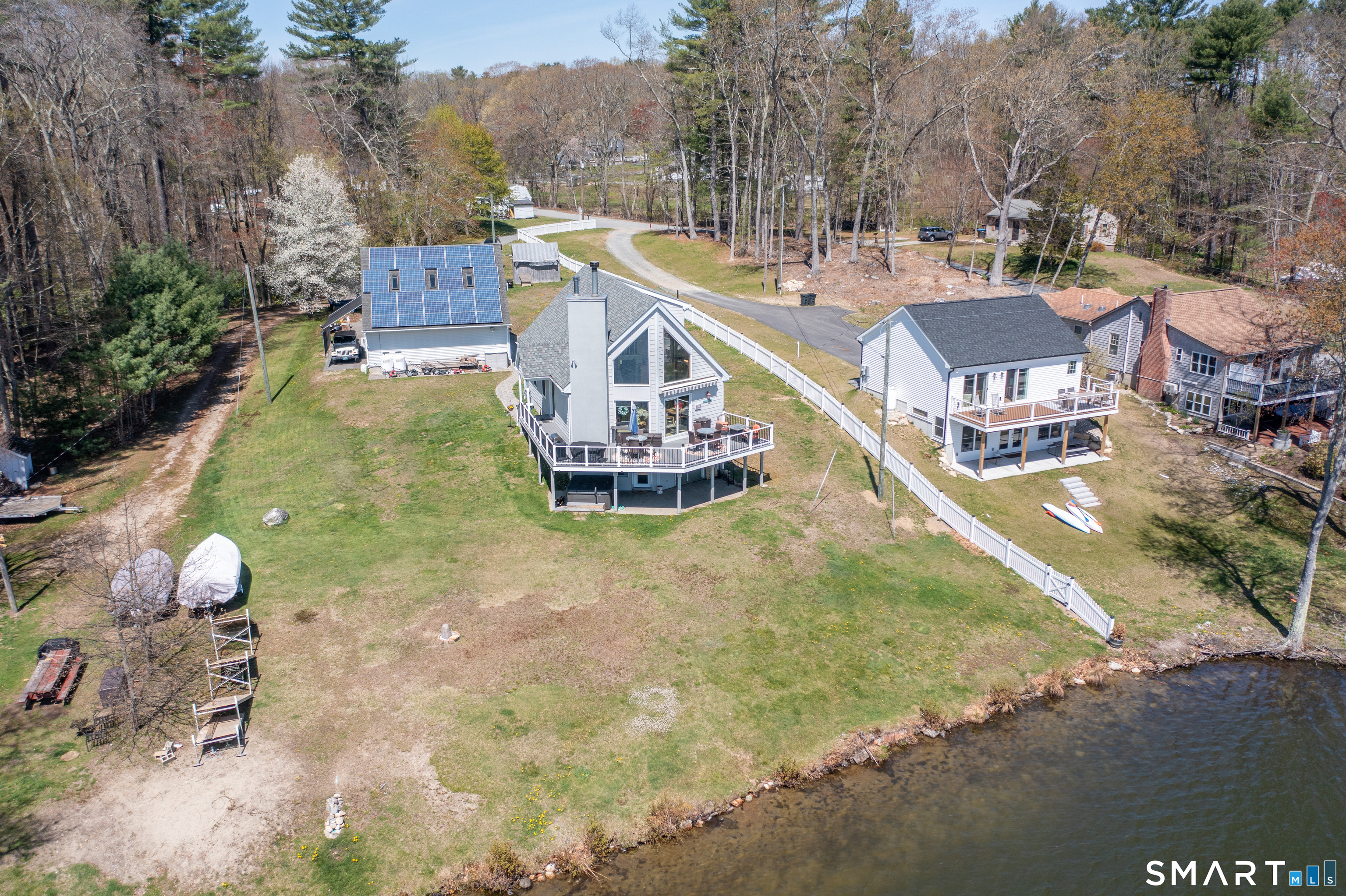 9 Becola Road Thompson CT 06277