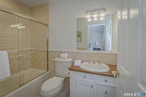 324 Silver Spring Road Ridgefield CT 06877