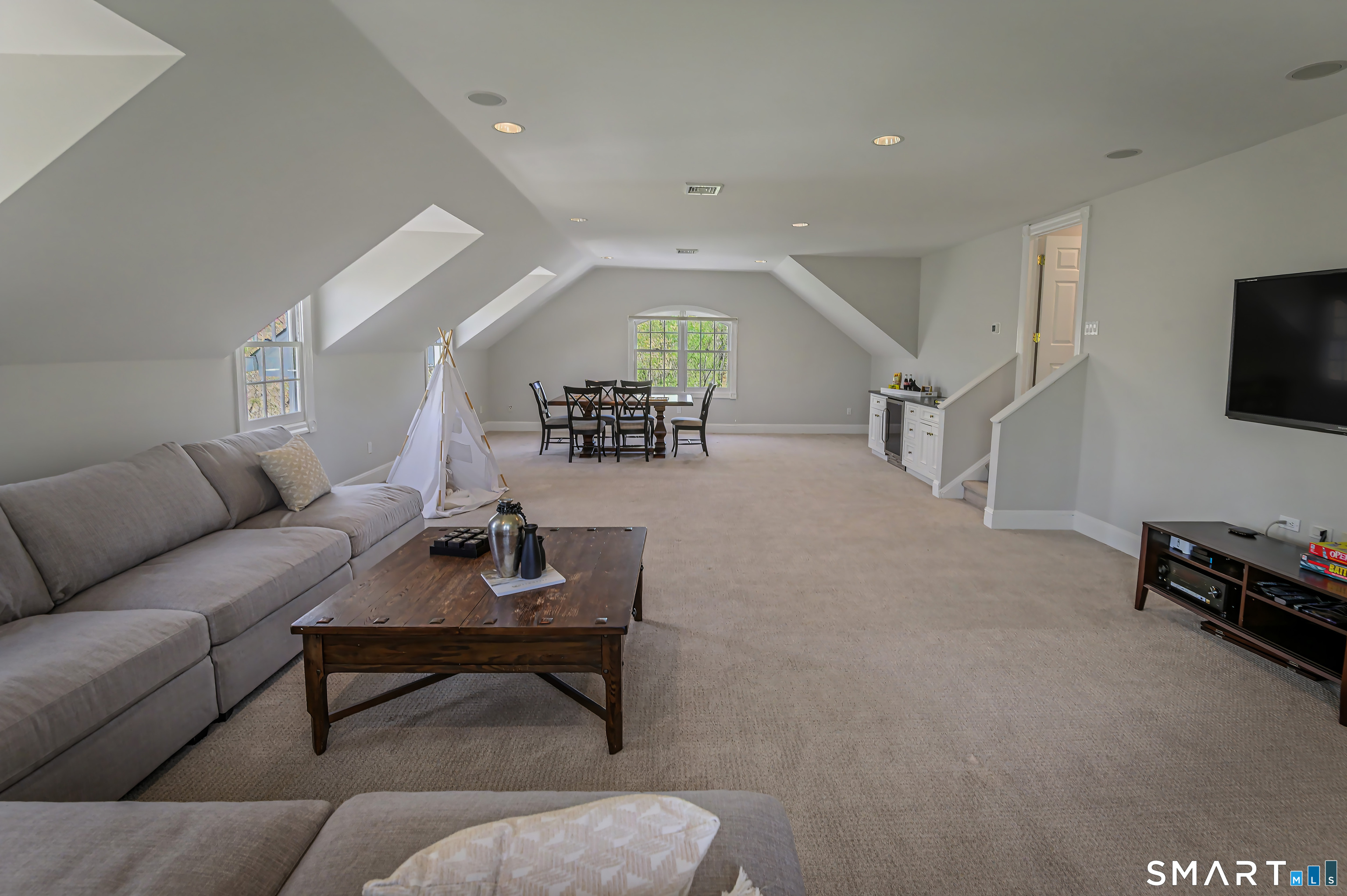 324 Silver Spring Road Ridgefield CT 06877