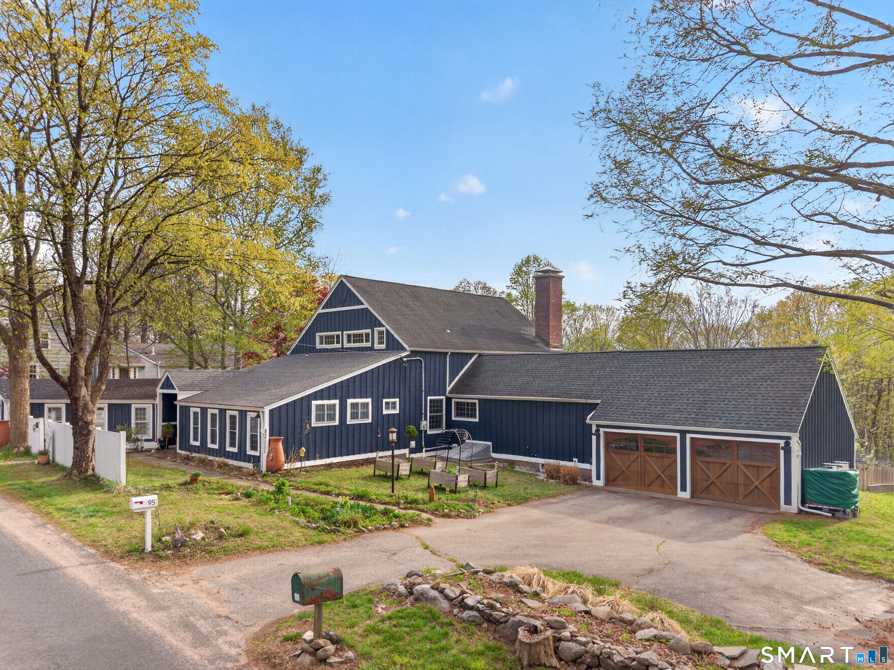 95 Chestnut Hill Road Killingworth CT 06419