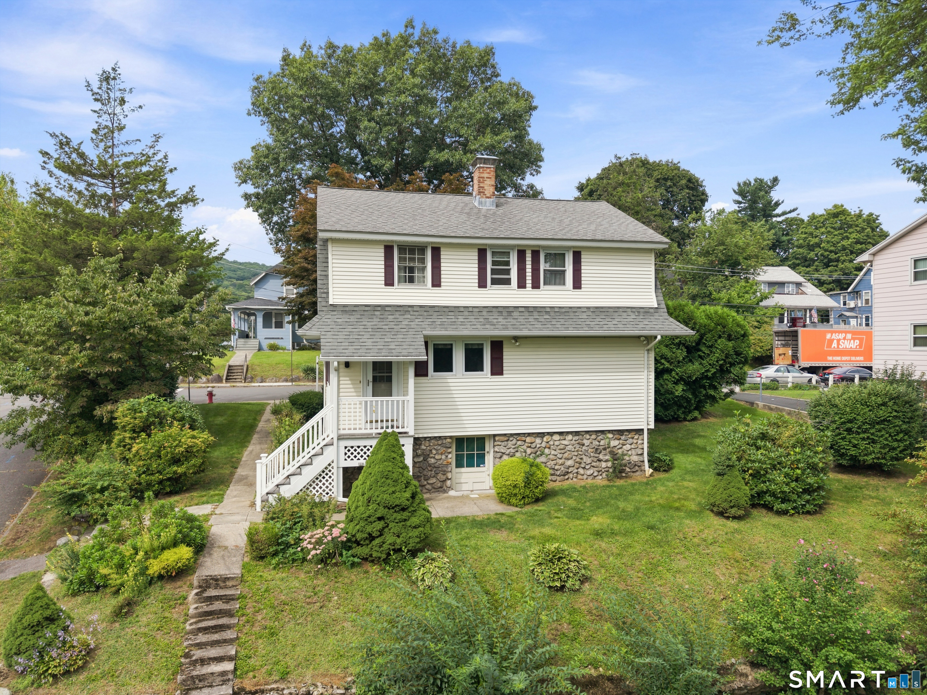 184 Ward Street Naugatuck CT 06770