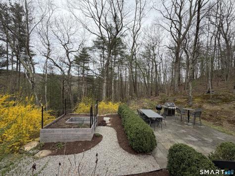 280 Woodville Road Warren CT 06777